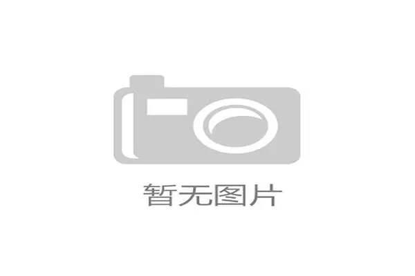 刚在楼下碰到邓亚萍——小个子提着巨型名牌包，旁边路人表情尴尬，生活差距实在抢镜