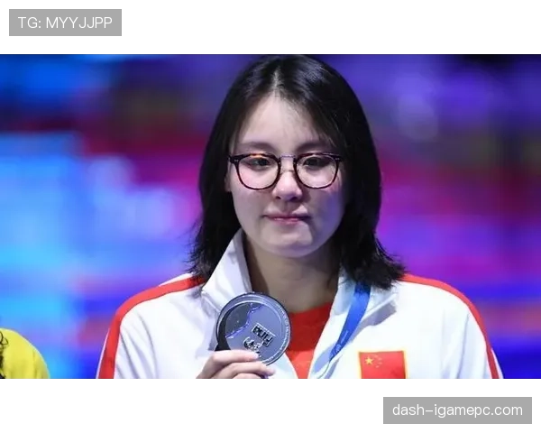 傅园慧训练完吃十人份火锅,教练说她再胖下去泳裤都兜不住了 傅园慧训练完吃十人份火锅,教练说她再胖下去泳裤都兜不住了